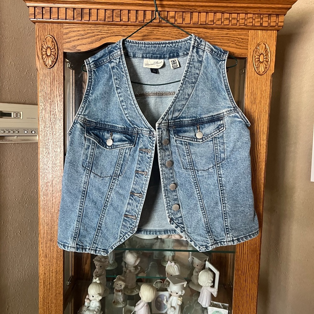 Universal Thread Jean Jacket Vest Size Small